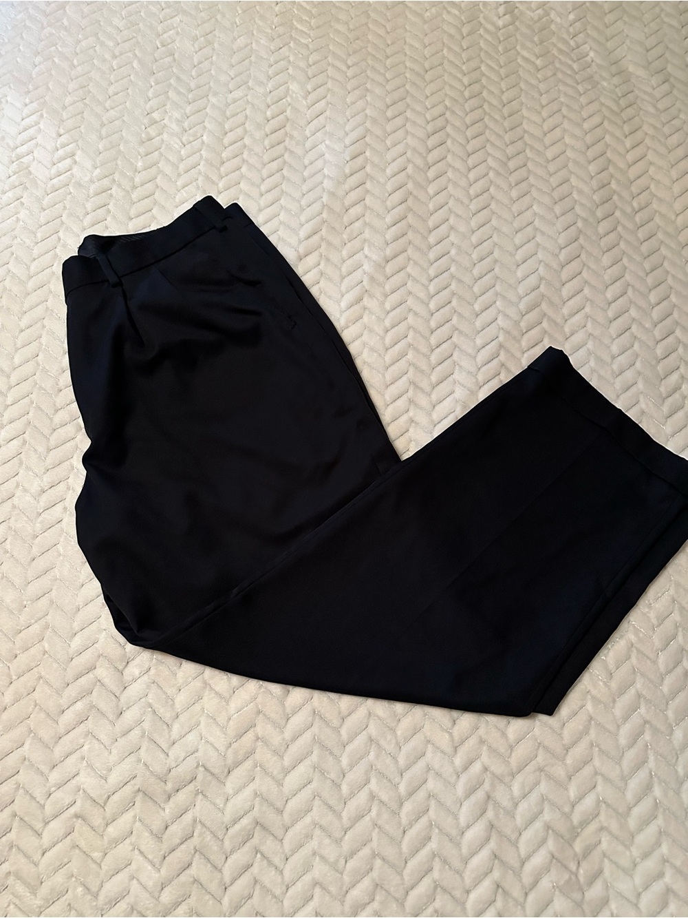 Izod Black Cuffed Dress Trousers 36 x40